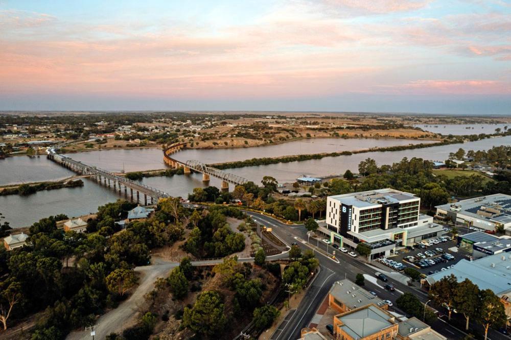 Bridgeport Hotel Murray Bridge Exterior photo
