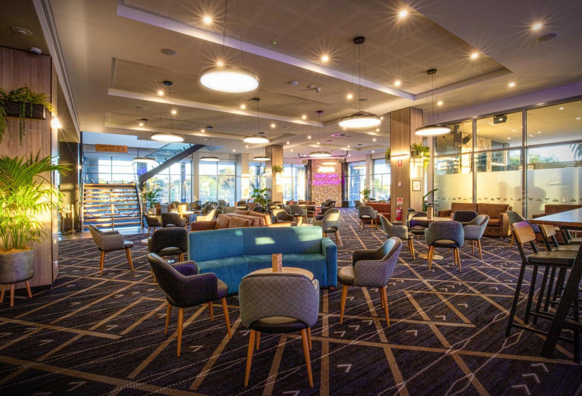 Bridgeport Hotel Murray Bridge Exterior photo